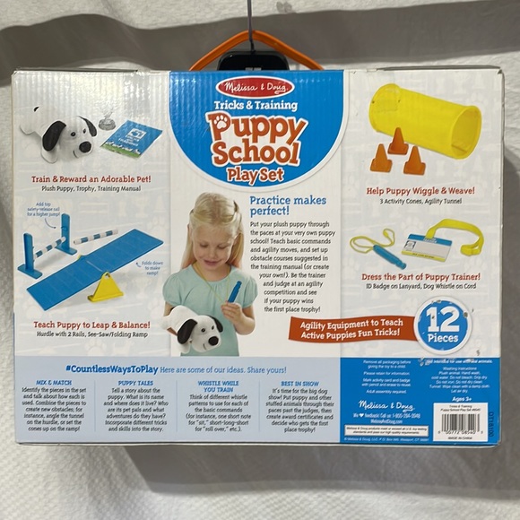 Melissa & Doug Tricks & Training Puppy School Play Set nwt for 3 and up - Picture 3 of 9